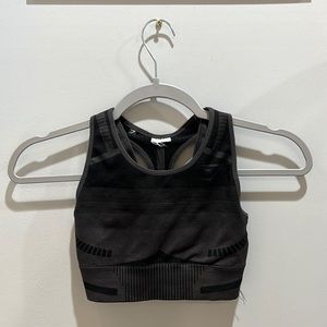 GYMSHARK Sports Bra